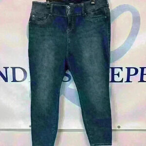 Torrid PLUS SIZE Denim Jeans